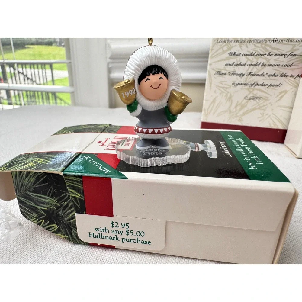 Hallmark keepsake frosty